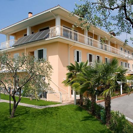 Hotel Panoramica Salò Exterior foto